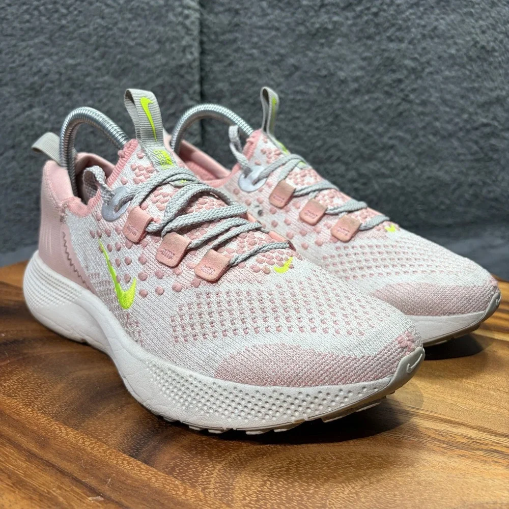 Nike react escape